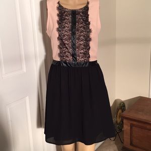 NWT—Fun little dress with a bib of lace!!